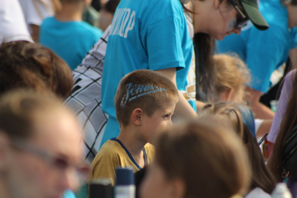 Футбольный клуб «Зенит» прокомментировал сообщения о давке на празднике на Дворцовой площади