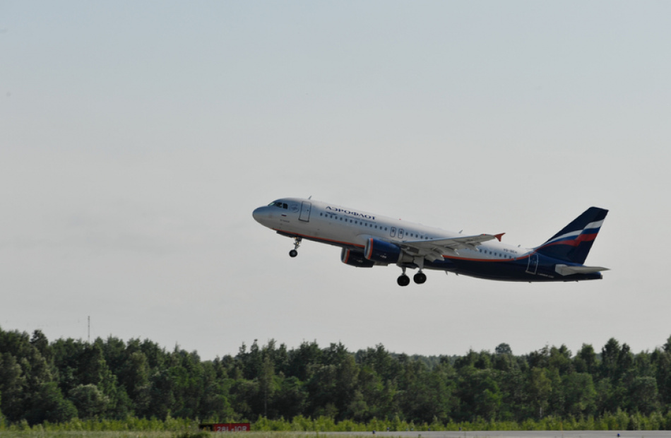 В Пулково временно приостановлены десятки рейсов из-за ограничений на прием и отправку самолетов