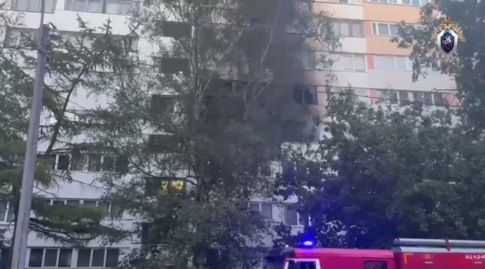 Взрыв и пожар в доме на улице Стойкости привели к гибели мужчины