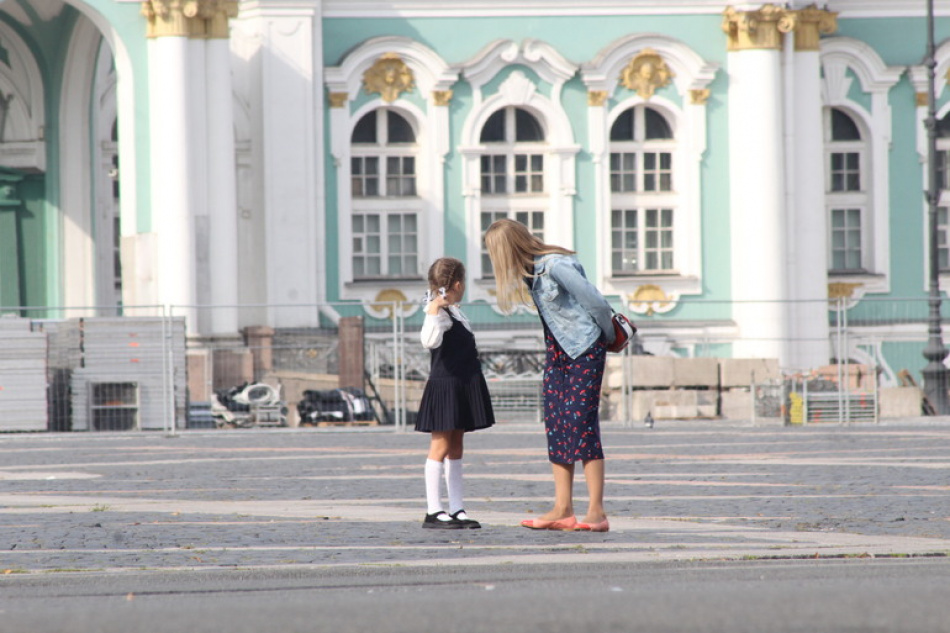 Сколько стоит собрать ребенка в школу в 2025 году перед Днем знаний