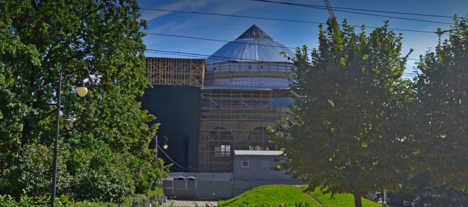 Завершение реконструкции театра Шаляпина в Александровском парке перенесли на 2027 год