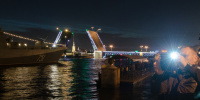 В Петербурге «Поющие мосты» посвятят шоу столетию Аркадия Стругацкого и музыке из «Сталкера»