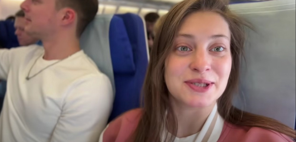 Алена Косторная раскрыла причины раннего материнства и приостановки спортивной карьеры