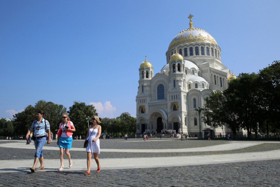 Прокуратура начала проверку из-за шумной вечеринки на бывшем заводе в Кронштадте