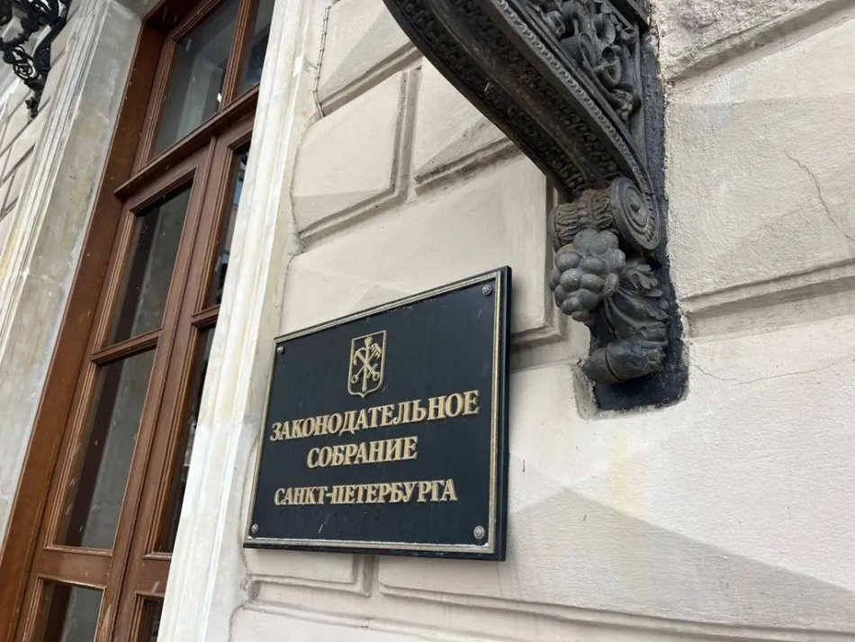 ЗакС Петербурга пересаживается на Xcite и избавляется от старых иномарок