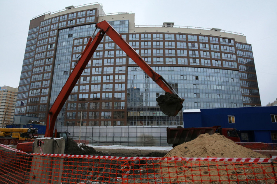 Судьба ТЦ у метро «Приморская» решится не раньше весны 2026 года