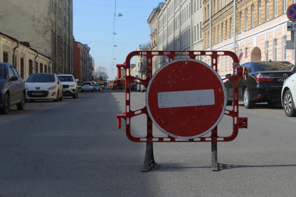 В Петербурге в начале сентября ожидаются новые ограничения на дорогах