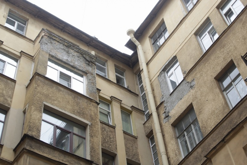 В Петербурге обновили фасады почти 3200 домов за год