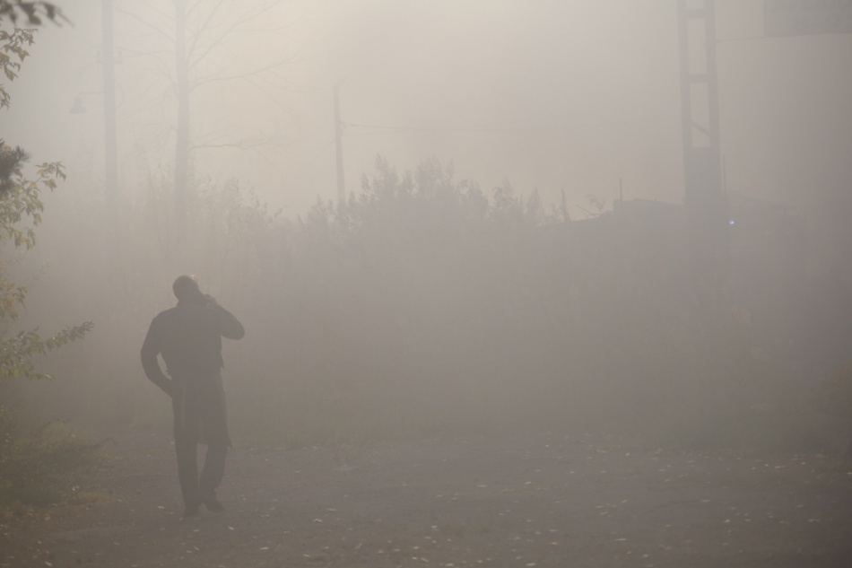 В Курортном районе Петербурга ночью тушили пожар в частном жилом доме