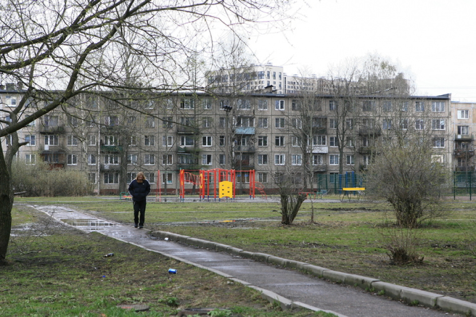 В Невском районе завершили масштабный ремонт улицы Бабушкина