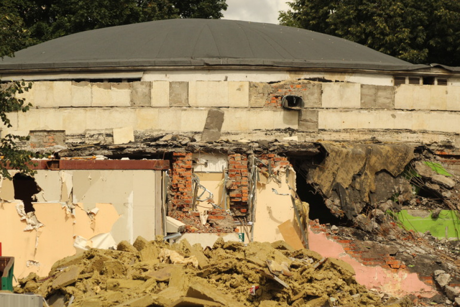 На «Фрунзенской» завершен первый этап реконструкции станции метро