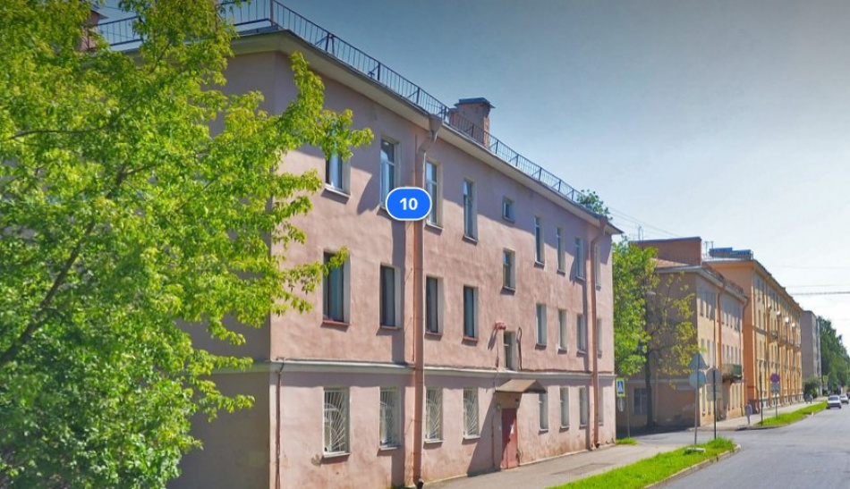 В Кронштадте историческую казарму XIX века продают для реставрации