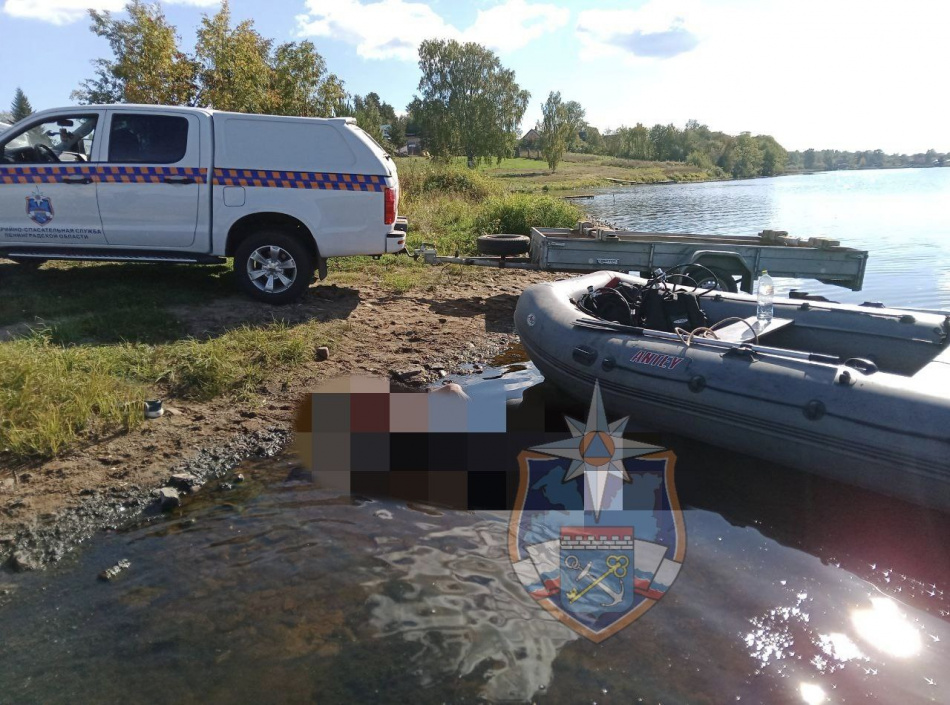 В Ленобласти из озера Юксовское извлекли тело утонувшего после опрокидывания лодки мужчины