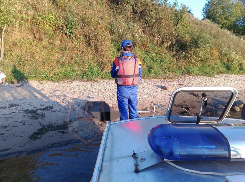 В Ленобласти из Невы в районе Отрадного достали тело погибшего мужчины