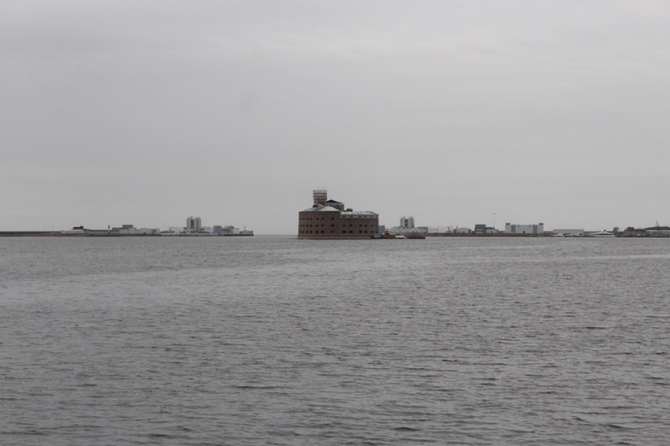 В Кронштадте энтузиаст восстанавливает форт Милютин без поддержки государства