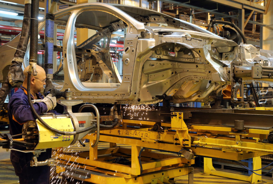 Рабочим Hyundai в США предложили остаться для передачи опыта