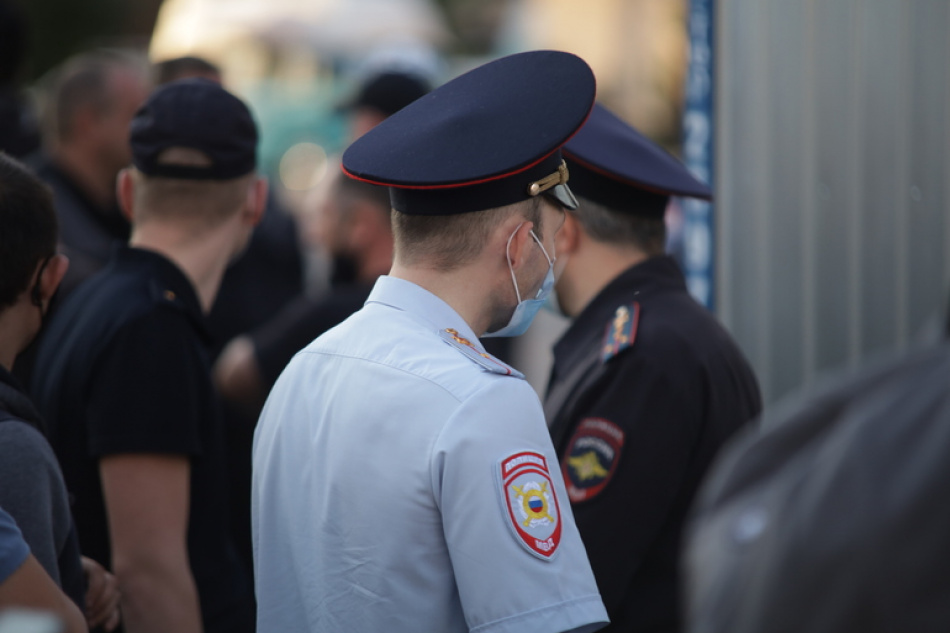 В Мурино разыскивают участников потасовки возле метро Девяткино