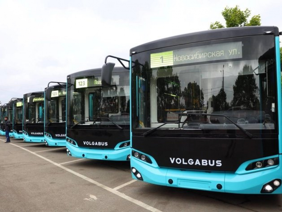 В Петербурге появятся почти 300 новых автобусов благодаря лизингу