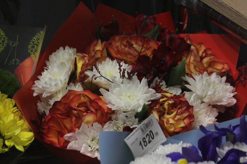 Петербуржцев предупредили о росте числа фейковых цветочных магазинов в интернете