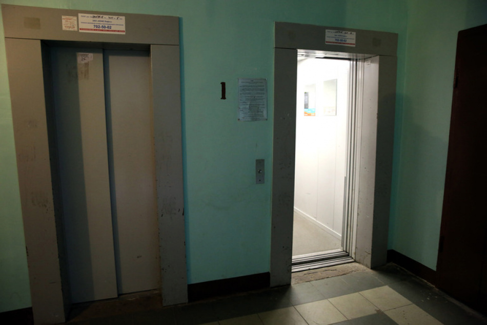 В Петербурге обновили большую часть лифтов по плану капремонта