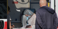 В Красносельском районе развернули мобильный пункт для прививок от гриппа