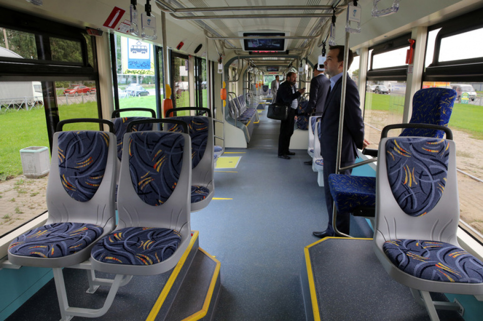 Маршруты трамваев 7 и 23 временно изменили из-за работ на проспекте Энгельса