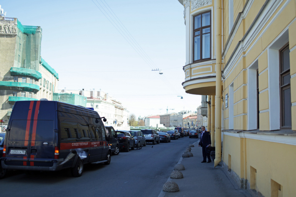 Глава СКР велел возобновить дело о нелегальном хостеле для мигрантов в центре Петербурга