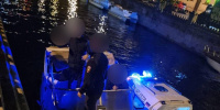 Прогулочный катер с пассажирами заглох ночью на канале Грибоедова в Петербурге