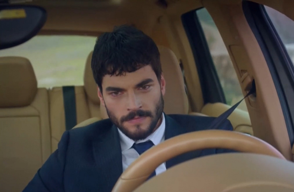 Как Акын Акынезю стал звездой и пережил личные испытания