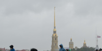 Петербуржцев предупредили о шквалистом ветре во вторник
