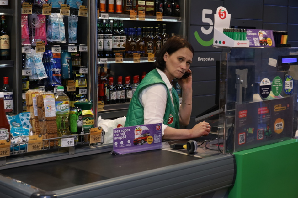 В Петербурге ограничат продажу энергетиков рядом с вузами и спортклубами