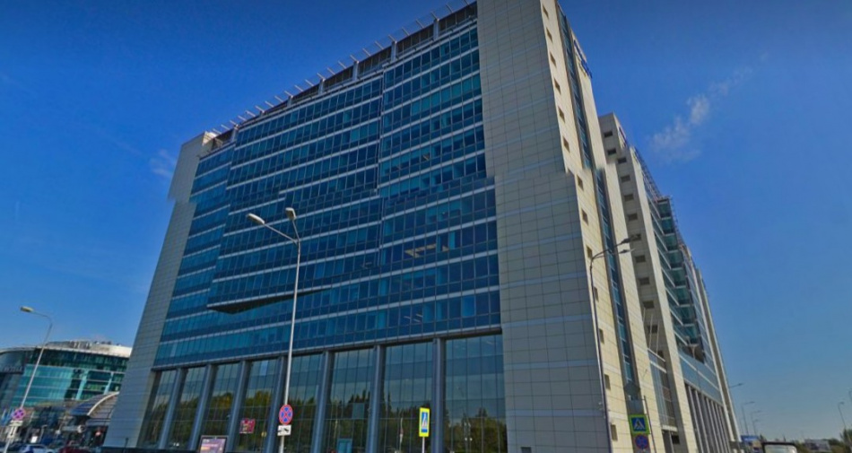 Продажа бизнес-центра Pulkovo Sky в Петербурге отложена до ноября