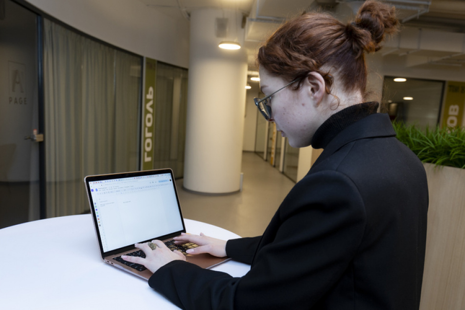 Аферисты в Петербурге устраивают для своих жертв межведомственные совещания в Zoom