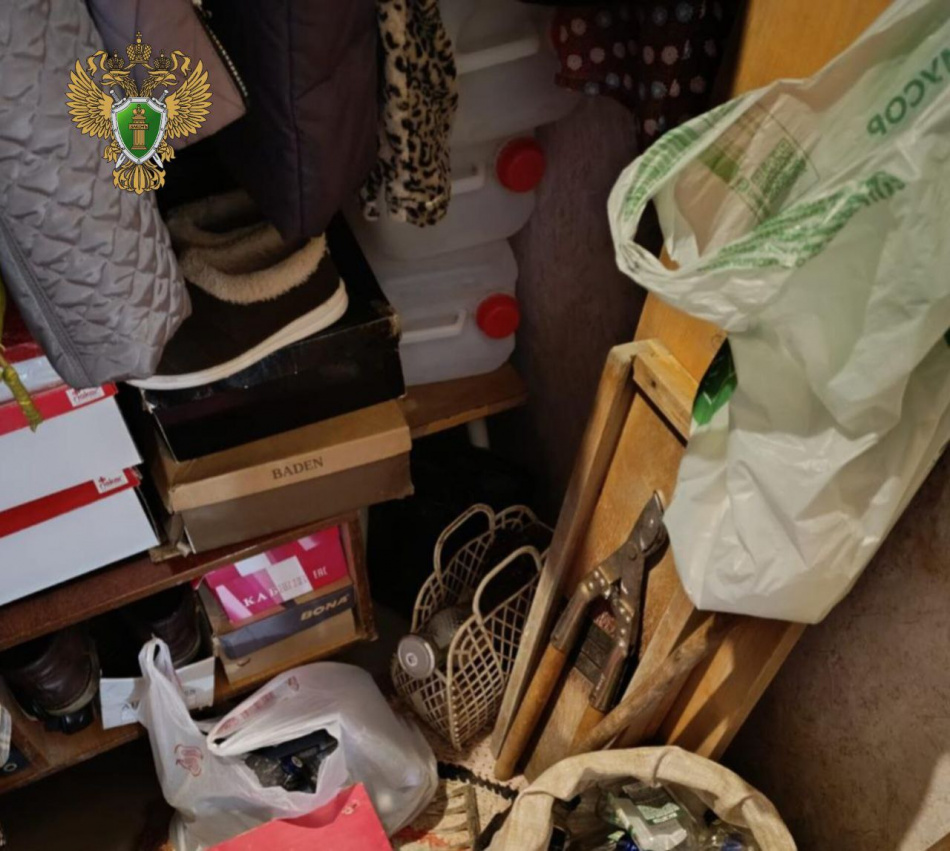 В Ленобласти двое погибли от суррогатного алкоголя, предполагаемые продавцы задержаны