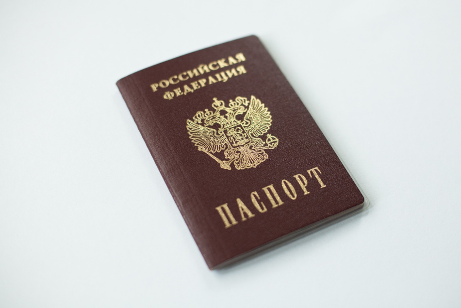В российских паспортах теперь можно бесплатно указать группу крови и резус