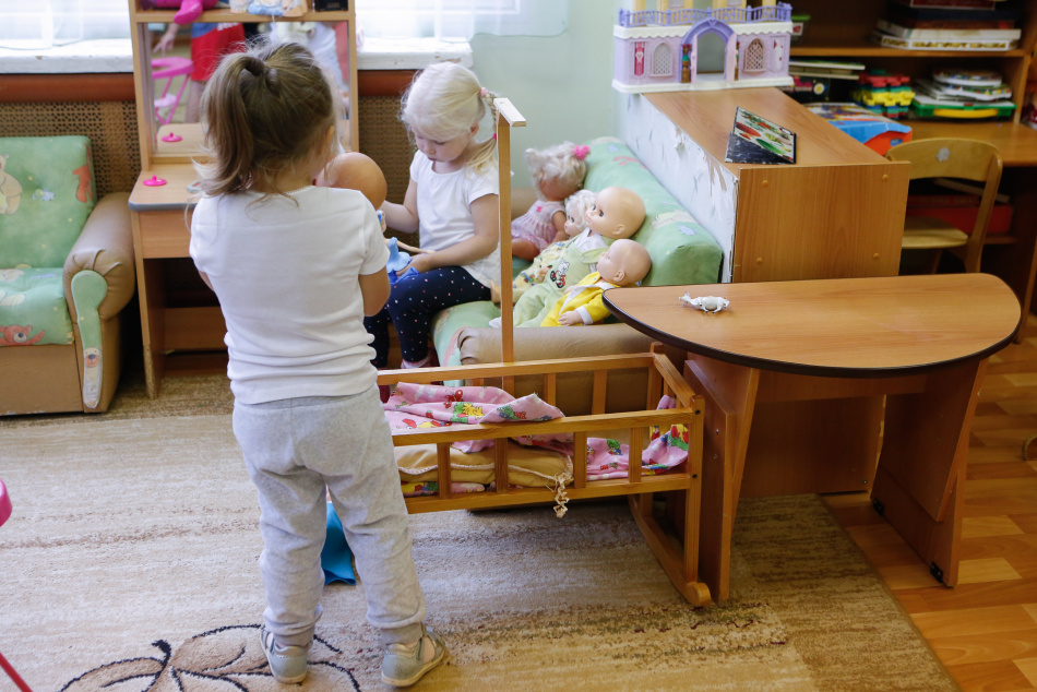 Детский сад в Невском районе обязали установить теневые навесы после прокурорской проверки