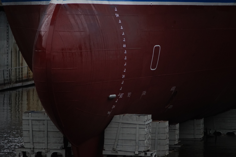 Движение судов в Босфоре временно остановлено из-за аварии сухогруза