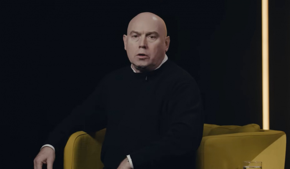 Виктор Сухоруков оказался в больнице из-за резкой боли в груди