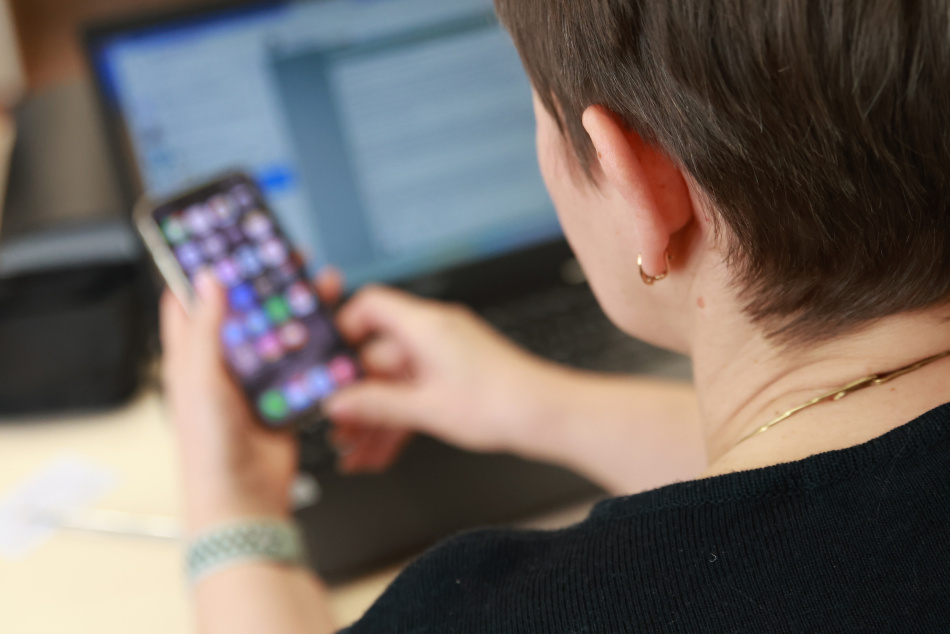 Суд в Петербурге счел незначительным оскорбление бывшего мужа в переписке