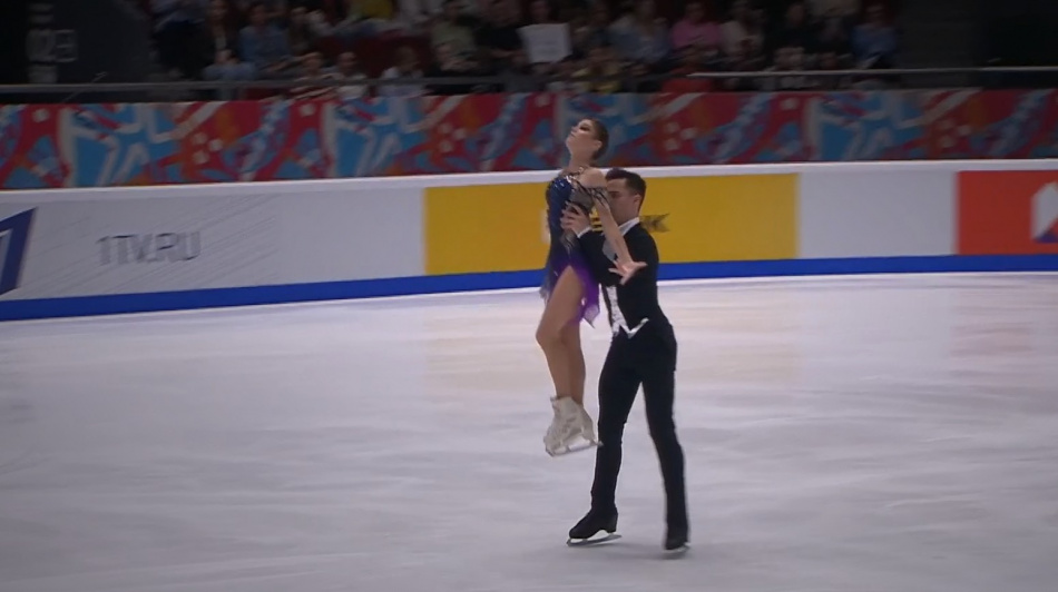 В семье Алены Костарной и Георгия Куницы стали родителями