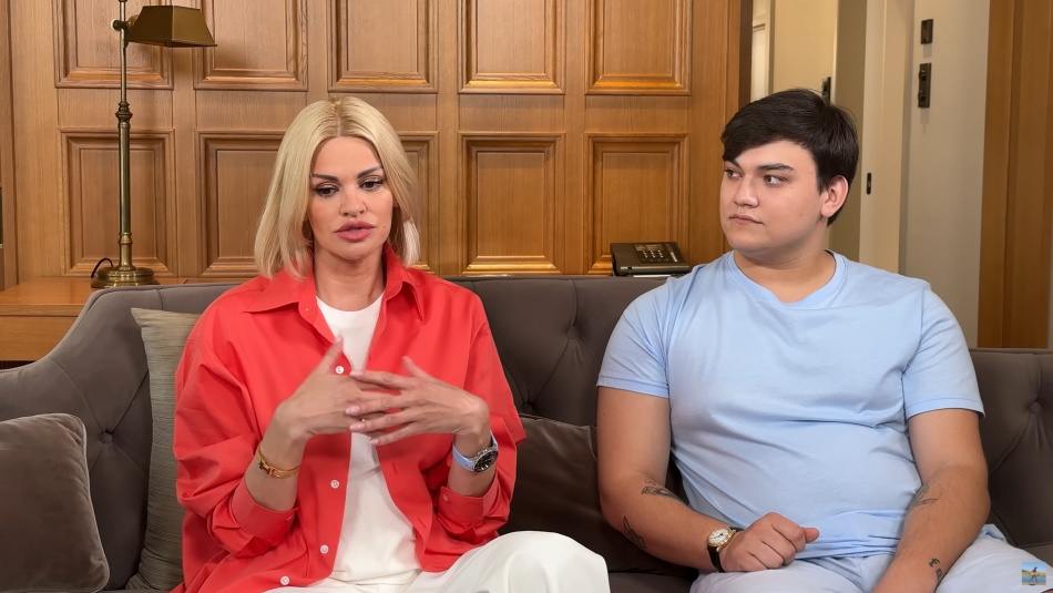 Александр Круг женился на девушке, с которой познакомился на «Давай поженимся!»