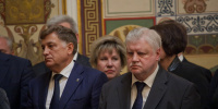 Сергей Миронов предложил выдворять мигрантов за неучастие детей в обучении