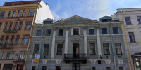 Статуя льва вновь украшает особняк Брюллова на Васильевском острове