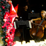 Фото Рождественский концерт Легенды русского рока на виолончелях при свечах