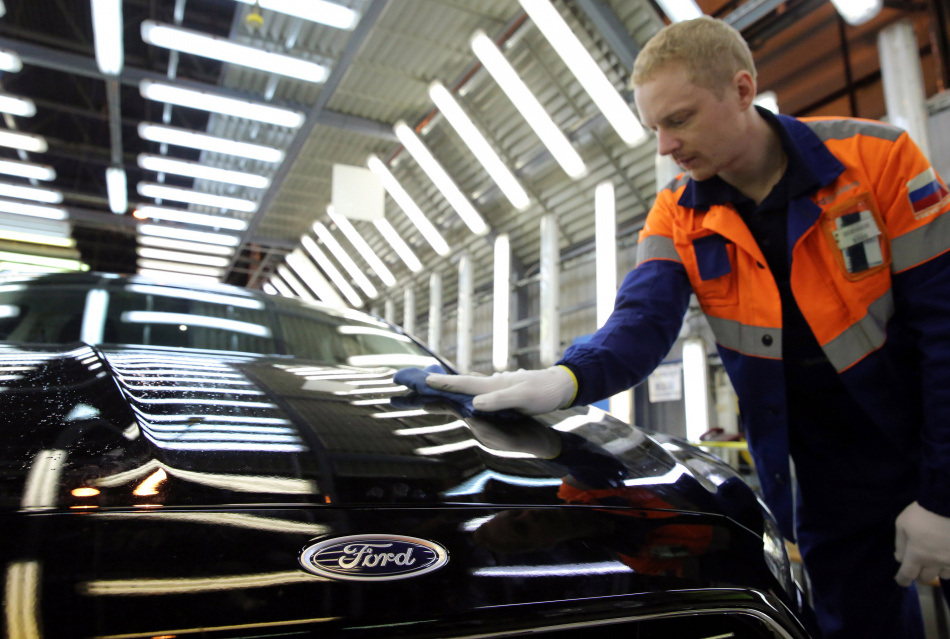 Детейлеры и автомаляры стали самыми прибыльными профессиями в Петербурге