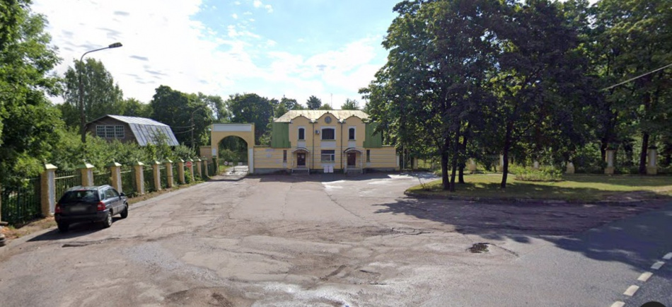 Комплекс бывшего завода у Петергофа вновь выставлен на аукцион