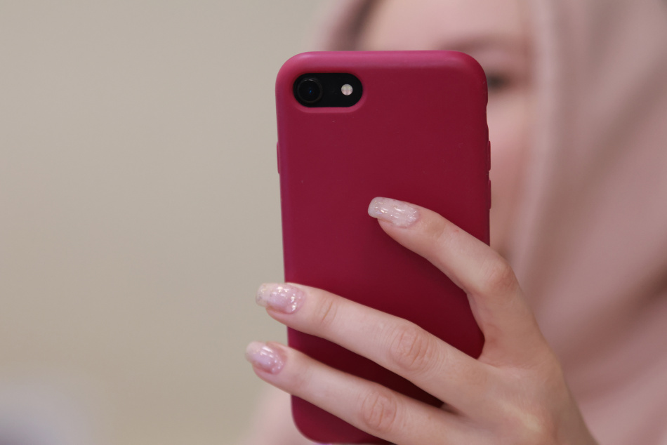 Злоумышленники взламывают Госуслуги под видом курьеров