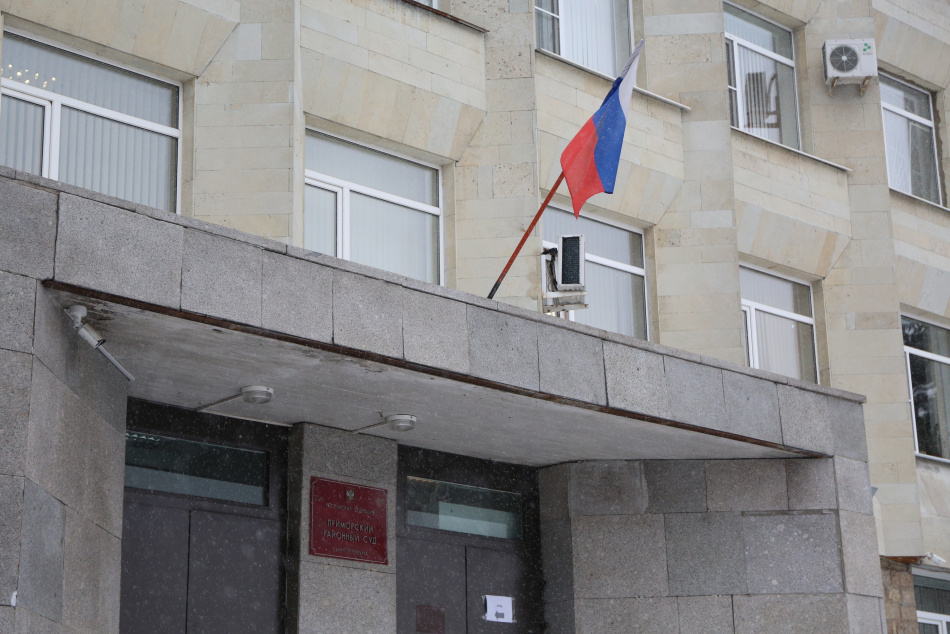 В Петербурге повар ресторана ответит в суде за сальмонеллу и подкуп инспектора