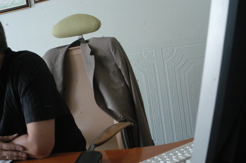 В Петербурге компанию наказали за прием на работу бывшего госслужащего