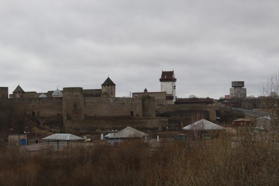 Прокуратура через суд вернула в бюджет Ивангорода более 4,4 миллиона рублей